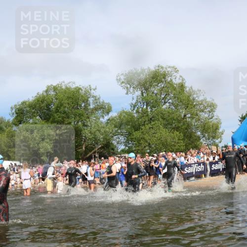 21.06.2026 - Viking Triathlon Michael Strokosch http://msf.ph/oto/9843081 21.06.2026 10:06:54 Schwimmen 54, 60, 94, 123, 166, 245, 310, 314, 449, 464, 495, 609, 615, 668 meine-sportfotos.de