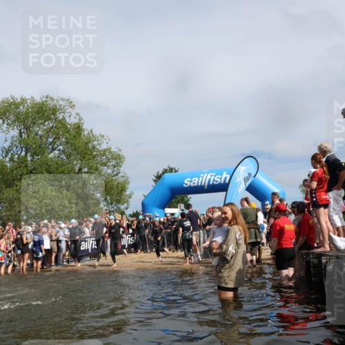 21.06.2026 - Viking Triathlon Michael Strokosch http://msf.ph/oto/9843101 21.06.2026 10:07:01 Schwimmen 37, 54, 60, 69, 94, 123, 307, 314, 329, 345, 369, 449, 609, 615, 668 meine-sportfotos.de
