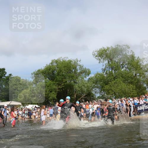 21.06.2026 - Viking Triathlon Michael Strokosch http://msf.ph/oto/9843109 21.06.2026 10:07:04 Schwimmen 37, 60, 69, 94, 123, 135, 289, 307, 314, 329, 345, 369, 470, 523, 555 meine-sportfotos.de