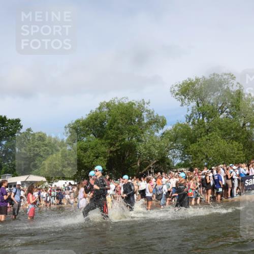 21.06.2026 - Viking Triathlon Michael Strokosch http://msf.ph/oto/9843110 21.06.2026 10:07:04 Schwimmen 37, 60, 69, 94, 123, 135, 289, 307, 314, 329, 345, 369, 470, 523, 555 meine-sportfotos.de