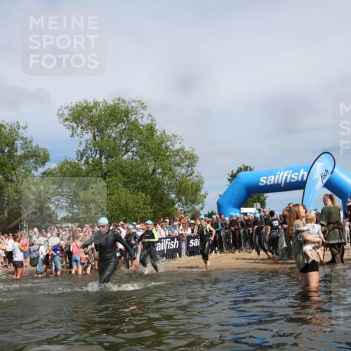 21.06.2026 - Viking Triathlon Michael Strokosch http://msf.ph/oto/9843127 21.06.2026 10:07:11 Schwimmen 37, 69, 116, 135, 289, 307, 329, 369, 390, 470, 483, 523, 555, 574, 662 meine-sportfotos.de