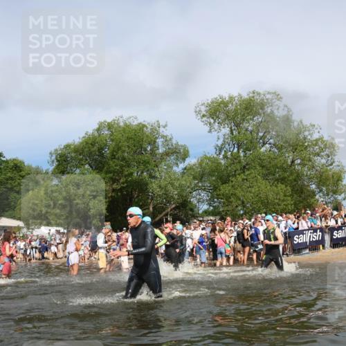 21.06.2026 - Viking Triathlon Michael Strokosch http://msf.ph/oto/9843133 21.06.2026 10:07:13 Schwimmen 37, 69, 116, 135, 289, 307, 329, 369, 390, 470, 483, 523, 555, 574, 662 meine-sportfotos.de