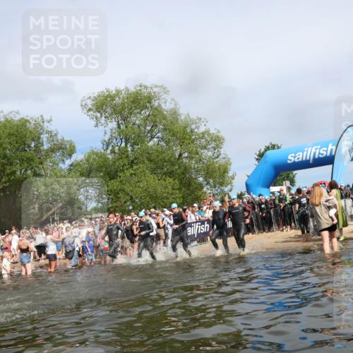 21.06.2026 - Viking Triathlon Michael Strokosch http://msf.ph/oto/9843154 21.06.2026 10:07:23 Schwimmen 76, 115, 158, 163, 209, 401, 403, 469, 483, 510, 624 meine-sportfotos.de