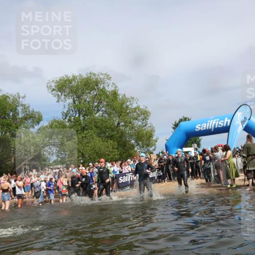 21.06.2026 - Viking Triathlon Michael Strokosch http://msf.ph/oto/9843169 21.06.2026 10:07:29 Schwimmen 24, 76, 107, 115, 158, 209, 253, 258, 306, 346, 403, 510, 540, 605, 624, 628, 659 meine-sportfotos.de