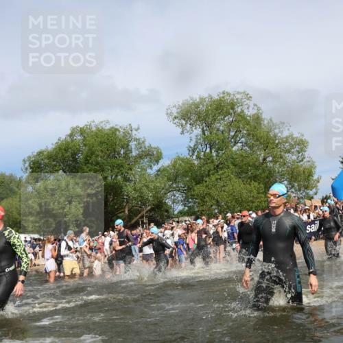 21.06.2026 - Viking Triathlon Michael Strokosch http://msf.ph/oto/9843181 21.06.2026 10:07:34 Schwimmen 24, 66, 107, 164, 253, 258, 275, 306, 313, 346, 366, 540, 605, 628, 659 meine-sportfotos.de