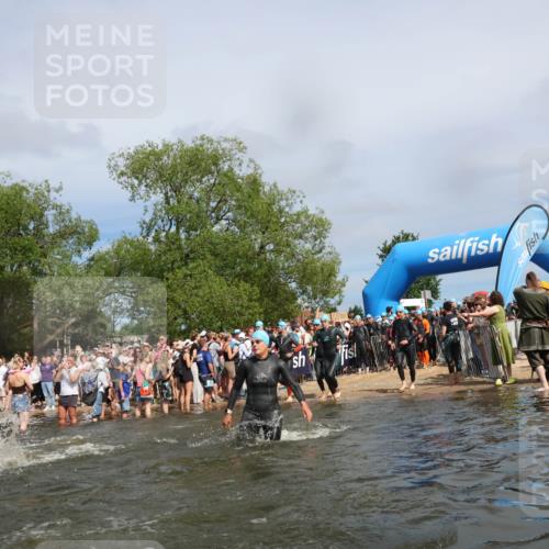 21.06.2026 - Viking Triathlon Michael Strokosch http://msf.ph/oto/9843187 21.06.2026 10:07:36 Schwimmen 24, 66, 107, 164, 253, 258, 275, 306, 313, 346, 366, 540, 605, 628, 659 meine-sportfotos.de