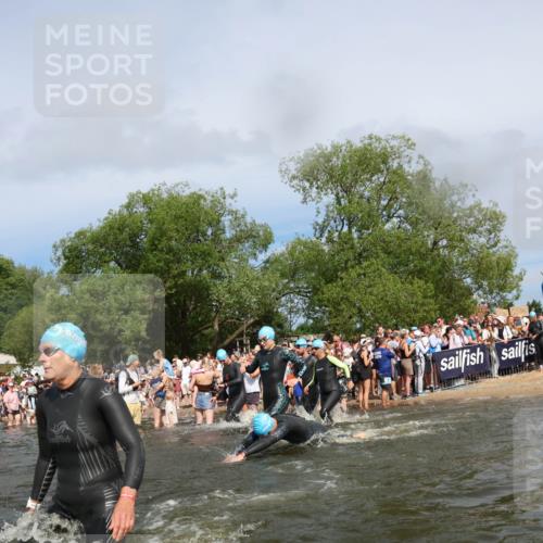 21.06.2026 - Viking Triathlon Michael Strokosch http://msf.ph/oto/9843197 21.06.2026 10:07:40 Schwimmen 24, 36, 66, 81, 164, 258, 275, 306, 313, 346, 363, 366, 374, 448, 628 meine-sportfotos.de