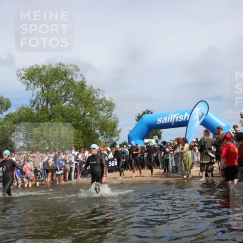 21.06.2026 - Viking Triathlon Michael Strokosch http://msf.ph/oto/9843213 21.06.2026 10:07:46 Schwimmen 36, 66, 81, 97, 124, 164, 275, 313, 363, 366, 374, 413, 448, 622, 630 meine-sportfotos.de