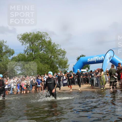 21.06.2026 - Viking Triathlon Michael Strokosch http://msf.ph/oto/9843215 21.06.2026 10:07:47 Schwimmen 36, 66, 81, 97, 124, 164, 275, 313, 363, 366, 374, 413, 448, 622, 630 meine-sportfotos.de