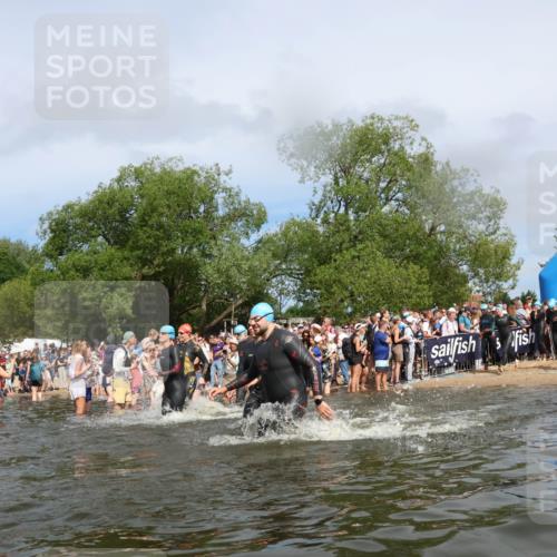 21.06.2026 - Viking Triathlon Michael Strokosch http://msf.ph/oto/9843250 21.06.2026 10:08:01 Schwimmen 57, 71, 178, 182, 217, 257, 295, 298, 388, 424, 427, 494, 534, 607, 635 meine-sportfotos.de
