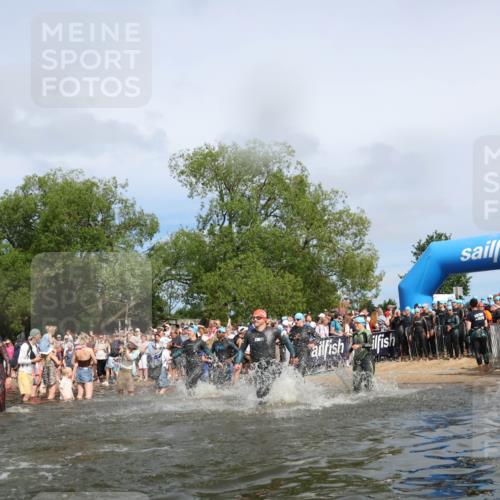21.06.2026 - Viking Triathlon Michael Strokosch http://msf.ph/oto/9843256 21.06.2026 10:08:04 Schwimmen 57, 71, 178, 182, 257, 424, 427, 534, 607, 635 meine-sportfotos.de
