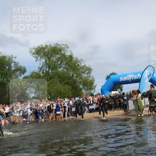 21.06.2026 - Viking Triathlon Michael Strokosch http://msf.ph/oto/9843264 21.06.2026 10:08:08 Schwimmen 57, 59, 71, 172, 178, 182, 382, 424, 427, 433, 534, 607, 635, 642 meine-sportfotos.de
