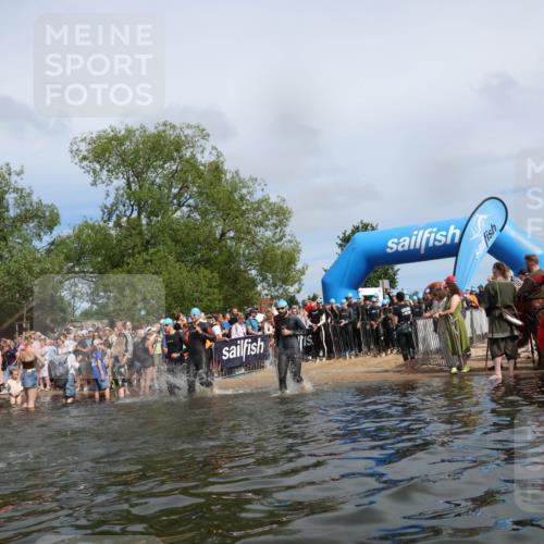 21.06.2026 - Viking Triathlon Michael Strokosch http://msf.ph/oto/9843300 21.06.2026 10:08:23 Schwimmen 101, 133, 192, 222, 223, 250, 283, 335, 354, 375, 416, 421, 434, 463, 564 meine-sportfotos.de