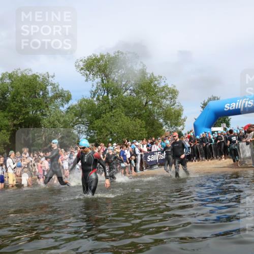 21.06.2026 - Viking Triathlon Michael Strokosch http://msf.ph/oto/9843329 21.06.2026 10:08:34 Schwimmen 48, 75, 168, 203, 207, 254, 317, 322, 324, 376, 549, 571, 613, 629 meine-sportfotos.de