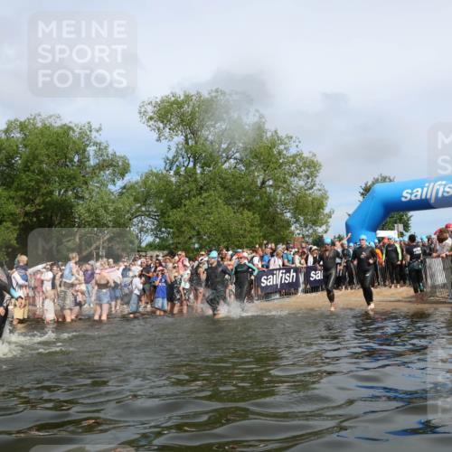 21.06.2026 - Viking Triathlon Michael Strokosch http://msf.ph/oto/9843351 21.06.2026 10:08:43 Schwimmen 75, 92, 105, 203, 207, 254, 322, 324, 365, 376, 409, 476, 549, 629, 661 meine-sportfotos.de