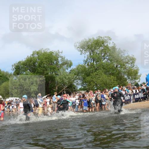 21.06.2026 - Viking Triathlon Michael Strokosch http://msf.ph/oto/9843357 21.06.2026 10:08:45 Schwimmen 75, 92, 105, 196, 203, 224, 272, 324, 365, 389, 409, 476, 549, 566, 661 meine-sportfotos.de