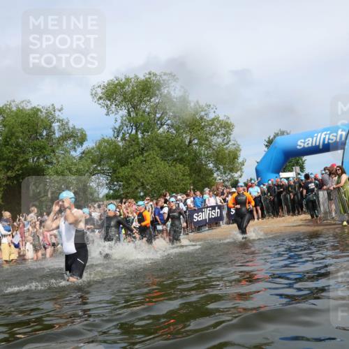 21.06.2026 - Viking Triathlon Michael Strokosch http://msf.ph/oto/9843378 21.06.2026 10:08:54 Schwimmen 40, 106, 139, 181, 196, 224, 237, 252, 272, 344, 362, 389, 476, 509, 566, 661 meine-sportfotos.de