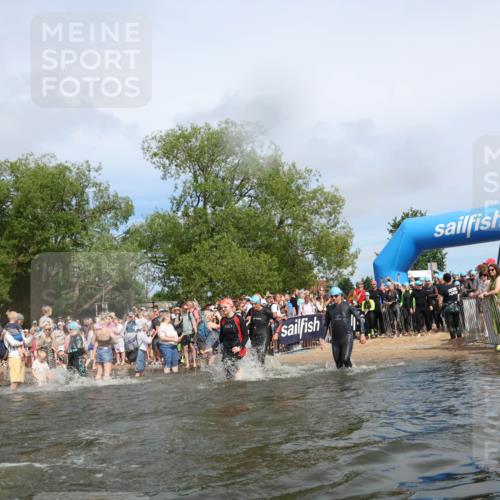 21.06.2026 - Viking Triathlon Michael Strokosch http://msf.ph/oto/9843403 21.06.2026 10:09:04 Schwimmen 70, 77, 106, 155, 252, 344, 347, 362, 431, 502, 509, 542, 631, 639, 652 meine-sportfotos.de