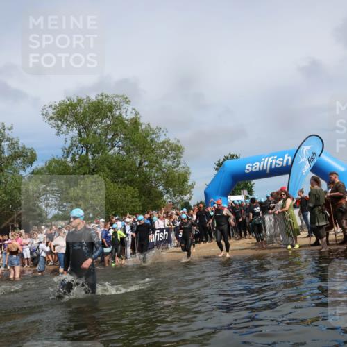 21.06.2026 - Viking Triathlon Michael Strokosch http://msf.ph/oto/9843412 21.06.2026 10:09:08 Schwimmen 70, 77, 106, 155, 252, 347, 362, 431, 502, 509, 542, 631, 639, 652 meine-sportfotos.de