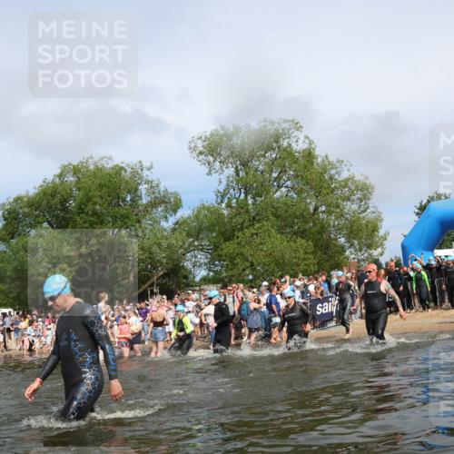 21.06.2026 - Viking Triathlon Michael Strokosch http://msf.ph/oto/9843418 21.06.2026 10:09:10 Schwimmen 70, 77, 127, 155, 347, 385, 431, 502, 504, 529, 542, 631, 639, 652, 670 meine-sportfotos.de