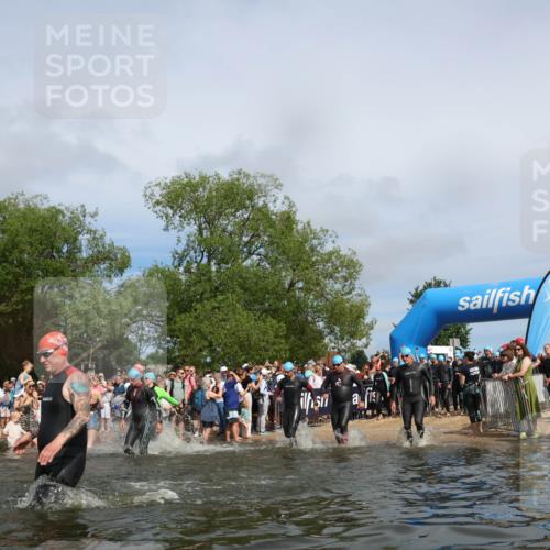 21.06.2026 - Viking Triathlon Michael Strokosch http://msf.ph/oto/9843426 21.06.2026 10:09:14 Schwimmen 127, 141, 155, 347, 385, 431, 502, 504, 529, 532, 538, 561, 631, 639, 646, 670 meine-sportfotos.de
