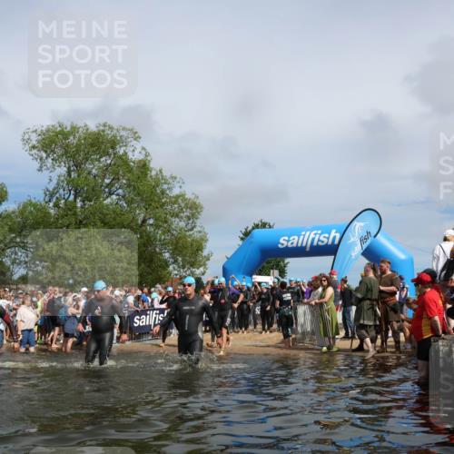 21.06.2026 - Viking Triathlon Michael Strokosch http://msf.ph/oto/9843432 21.06.2026 10:09:17 Schwimmen 127, 141, 155, 347, 385, 431, 502, 504, 529, 532, 538, 561, 639, 646, 670 meine-sportfotos.de