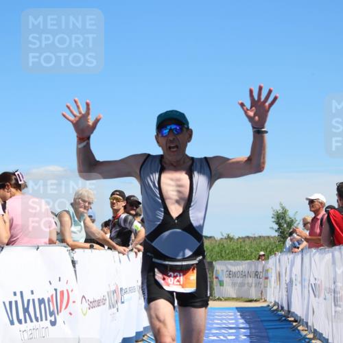 21.06.2026 - Viking Triathlon Markus Tischler http://msf.ph/oto/9843496 21.06.2026 15:35:56 Ziel 321 meine-sportfotos.de