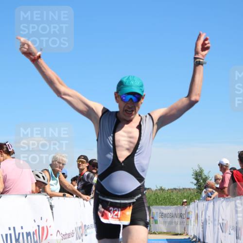 21.06.2026 - Viking Triathlon Markus Tischler http://msf.ph/oto/9843500 21.06.2026 15:35:57 Ziel 321 meine-sportfotos.de