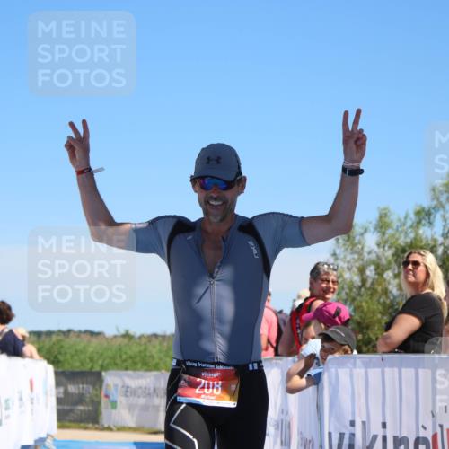 21.06.2026 - Viking Triathlon Markus Tischler http://msf.ph/oto/9843570 21.06.2026 15:37:25 Ziel 208 meine-sportfotos.de