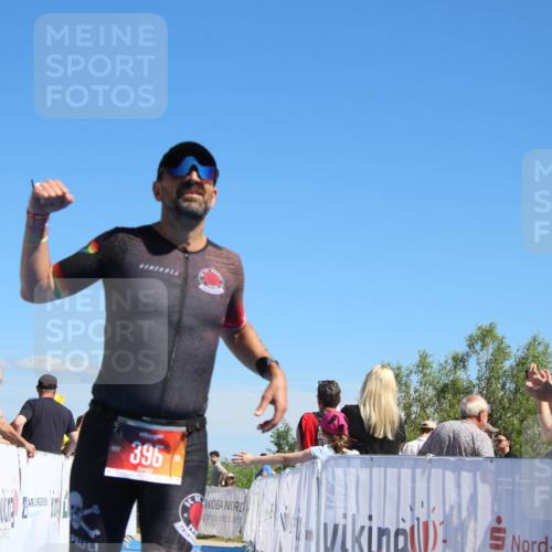 21.06.2026 - Viking Triathlon Markus Tischler http://msf.ph/oto/9843652 21.06.2026 15:40:29 Ziel 395, 400, 533 meine-sportfotos.de