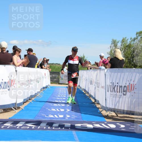 21.06.2026 - Viking Triathlon Markus Tischler http://msf.ph/oto/9843781 21.06.2026 15:43:58 Ziel 520 meine-sportfotos.de
