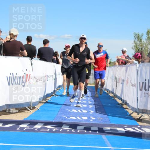 21.06.2026 - Viking Triathlon Markus Tischler http://msf.ph/oto/9843980 21.06.2026 15:48:38 Ziel 106, 350, 616 meine-sportfotos.de