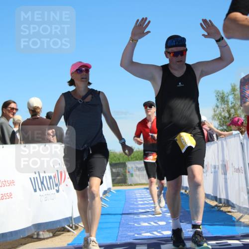 21.06.2026 - Viking Triathlon Markus Tischler http://msf.ph/oto/9843984 21.06.2026 15:48:41 Ziel 106, 350, 616 meine-sportfotos.de