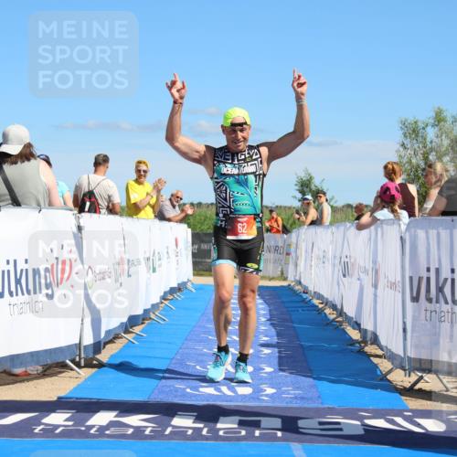 21.06.2026 - Viking Triathlon Markus Tischler http://msf.ph/oto/9844308 21.06.2026 15:59:08 Ziel 62, 483 meine-sportfotos.de