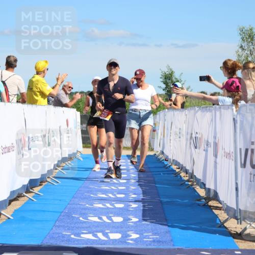 21.06.2026 - Viking Triathlon Markus Tischler http://msf.ph/oto/9844316 21.06.2026 15:59:27 Ziel 225 meine-sportfotos.de