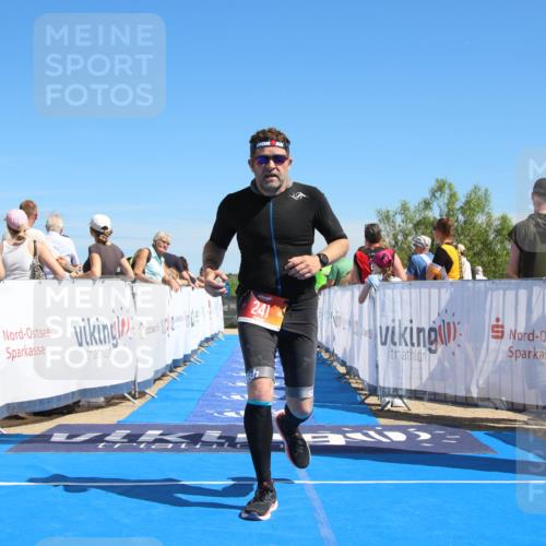 21.06.2026 - Viking Triathlon Markus Tischler http://msf.ph/oto/9844549 21.06.2026 15:30:14 Ziel 241 meine-sportfotos.de