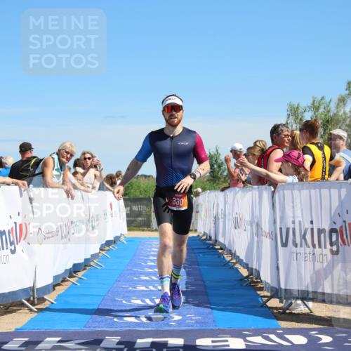 21.06.2026 - Viking Triathlon Markus Tischler http://msf.ph/oto/9844587 21.06.2026 15:31:38 Ziel 330 meine-sportfotos.de