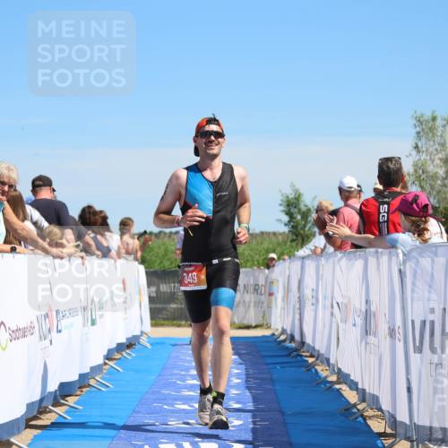 21.06.2026 - Viking Triathlon Markus Tischler http://msf.ph/oto/9844675 21.06.2026 15:34:14 Ziel 333, 349 meine-sportfotos.de