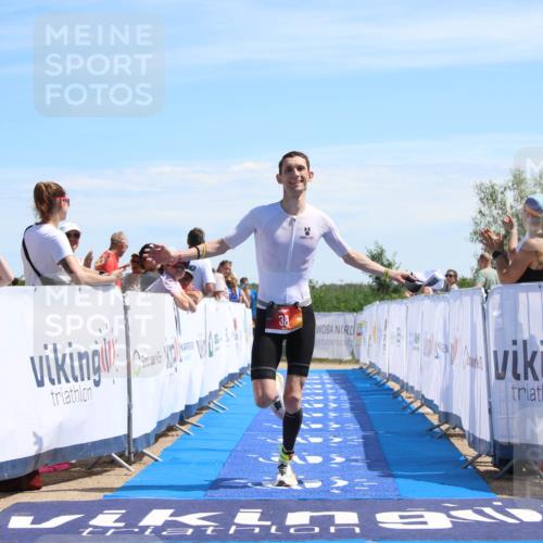 21.06.2026 - Viking Triathlon Markus Tischler http://msf.ph/oto/9844779 21.06.2026 14:09:44 Ziel 38, 575 meine-sportfotos.de