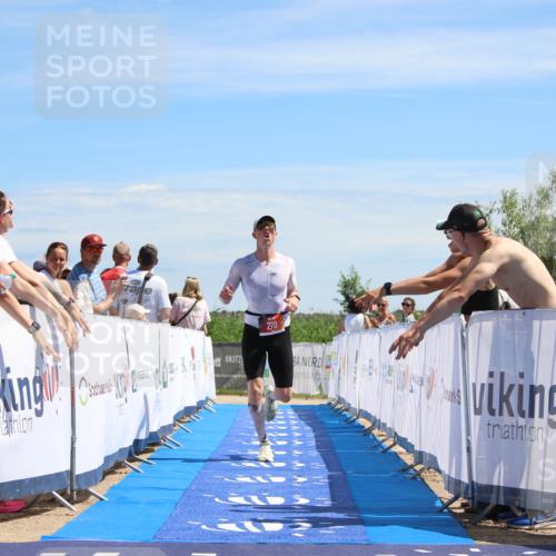 21.06.2026 - Viking Triathlon Markus Tischler http://msf.ph/oto/9844863 21.06.2026 14:13:13 Ziel 270 meine-sportfotos.de