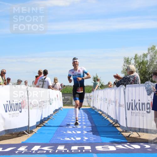 21.06.2026 - Viking Triathlon Markus Tischler http://msf.ph/oto/9844962 21.06.2026 14:17:14 Ziel 176 meine-sportfotos.de