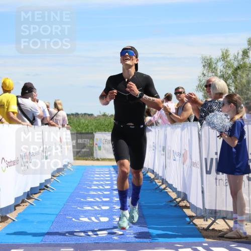 21.06.2026 - Viking Triathlon Markus Tischler http://msf.ph/oto/9845063 21.06.2026 14:24:01 Ziel 446 meine-sportfotos.de
