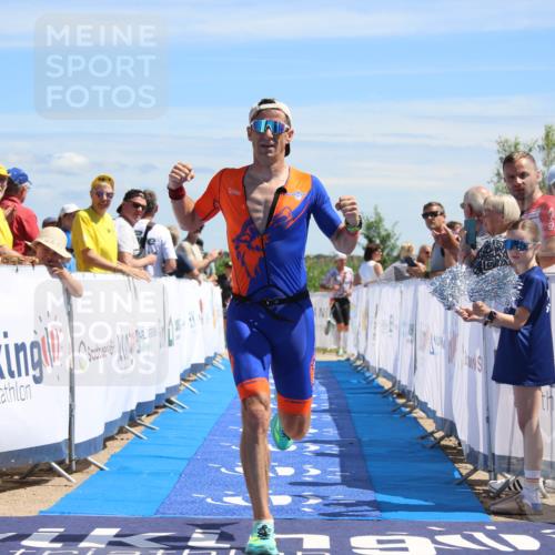21.06.2026 - Viking Triathlon Markus Tischler http://msf.ph/oto/9845100 21.06.2026 14:26:46 Ziel 200 meine-sportfotos.de