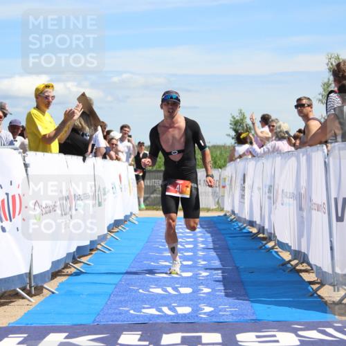 21.06.2026 - Viking Triathlon Markus Tischler http://msf.ph/oto/9845316 21.06.2026 14:37:19 Ziel 41 meine-sportfotos.de