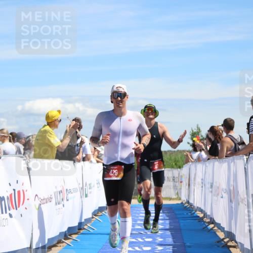 21.06.2026 - Viking Triathlon Markus Tischler http://msf.ph/oto/9845327 21.06.2026 14:37:43 Ziel 47, 426, 449 meine-sportfotos.de