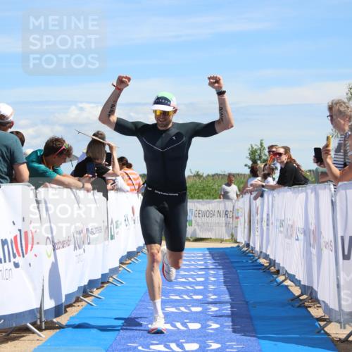 21.06.2026 - Viking Triathlon Markus Tischler http://msf.ph/oto/9845447 21.06.2026 14:40:34 Ziel 221, 475 meine-sportfotos.de