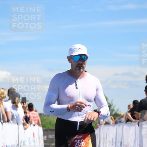 21.06.2026 - Viking Triathlon Markus Tischler http://msf.ph/oto/9845675 21.06.2026 14:48:51 Ziel 256 meine-sportfotos.de