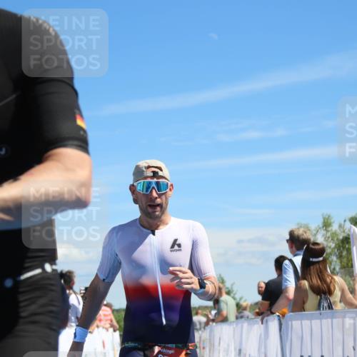 21.06.2026 - Viking Triathlon Markus Tischler http://msf.ph/oto/9845688 21.06.2026 14:49:04 Ziel 131, 259, 526 meine-sportfotos.de