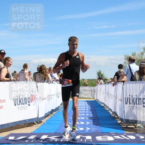 21.06.2026 - Viking Triathlon Markus Tischler http://msf.ph/oto/9845749 21.06.2026 14:50:09 Ziel 68, 90, 455 meine-sportfotos.de