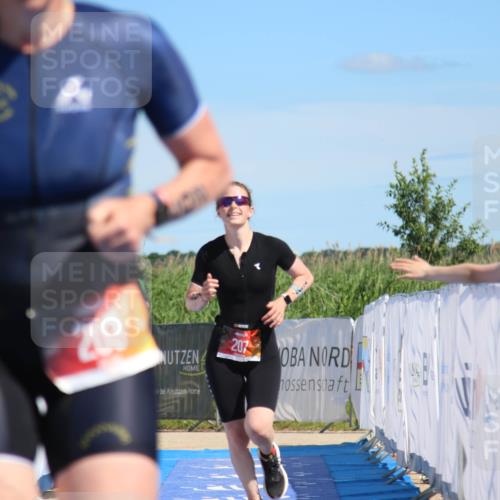 21.06.2026 - Viking Triathlon Markus Tischler http://msf.ph/oto/9845922 21.06.2026 16:09:30 Ziel 203, 207 meine-sportfotos.de